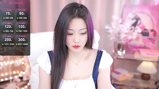 Snapshot of YINGTao-168 chatting on February 24, 2:37 pm YINGTao-168 online show from February 24, 2:37 pm