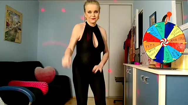 Snapshot of sexyjennyeu chatting on January 29, 9:17 pm sexyjennyeu online show from January 29, 9:17 pm