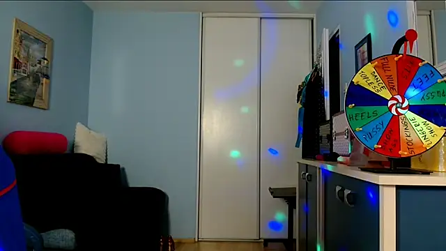 Snapshot of sexyjennyeu chatting on September 10, 7:58 pm sexyjennyeu online show from September 10, 7:58 pm