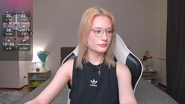DearLia online show from December 21, 4:19 am