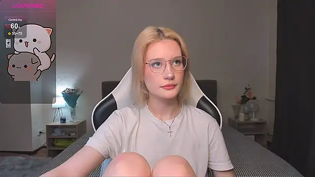 DearLia online show from December 27, 9:17 am
