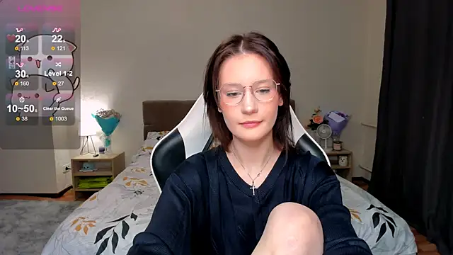 DearLia online show from February 13, 2:45 am
