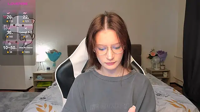 DearLia online show from February 27, 4:09 am
