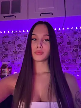 EricaWalls online show from January 17, 12:53 am