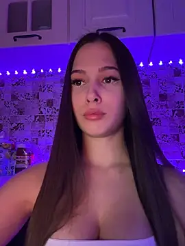 EricaWalls online show from January 17, 6:23 pm