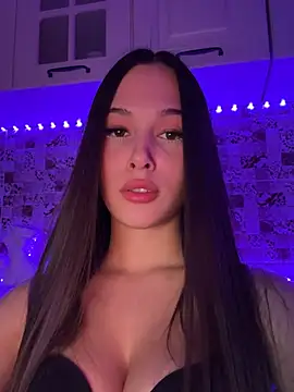 EricaWalls online show from January 22, 4:55 pm