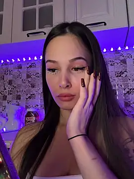 EricaWalls online show from January 28, 12:11 pm