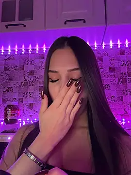 EricaWalls online show from February 10, 12:08 am