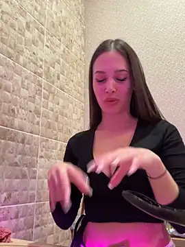 EricaWalls online show from February 21, 7:54 pm