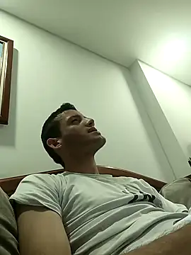 Snapshot of Duvan_Martinez23 chatting on February 3, 7:10 pm Duvan Martinez23 online show from February 3, 7:10 pm