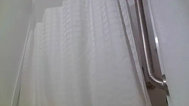 Snapshot of ALLURET4U chatting on December 12, 7:48 pm ALLURET4U online show from December 12, 7:48 pm