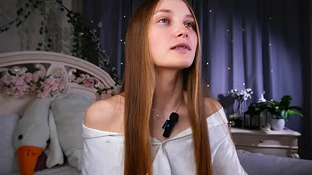 MonaEldon online show from March 27, 2:28 am