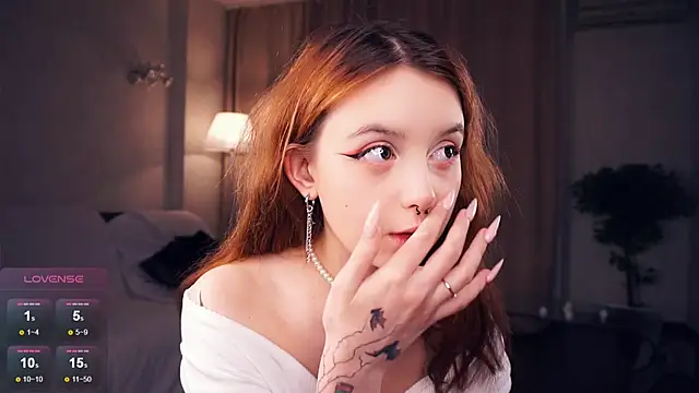 DevonaBucher online show from February 21, 6:48 pm