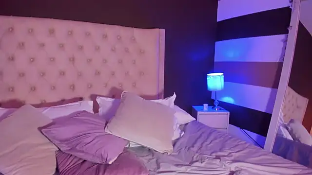 AriannaDavis online show from March 13, 10:43 pm