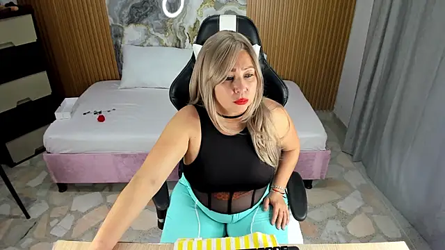 Danna topless online show from January 16, 11:58 am