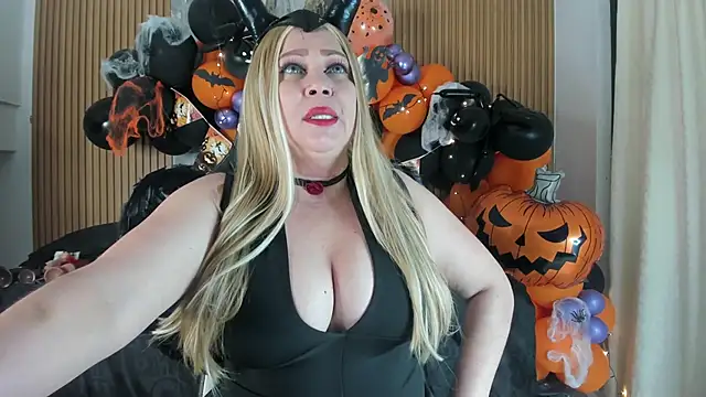 Danna topless online show from November 1, 12:07 pm