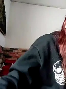 Snapshot of kriszy_baby chatting on February 3, 8:08 am kriszy baby online show from February 3, 8:08 am