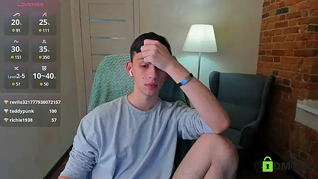 Ul Tima online show from December 18, 2:53 am