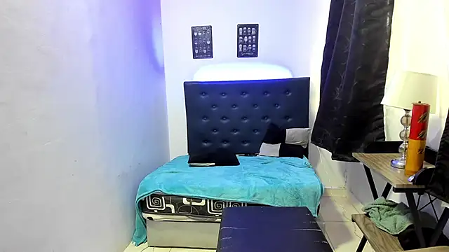 Snapshot of Brian_cx chatting on December 16, 9:52 pm Brian cx online show from December 16, 9:52 pm