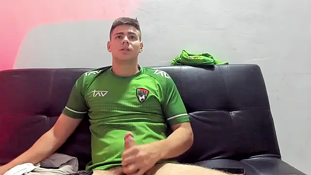 Snapshot of Brian_cx chatting on January 25, 9:26 am Brian cx online show from January 25, 9:26 am