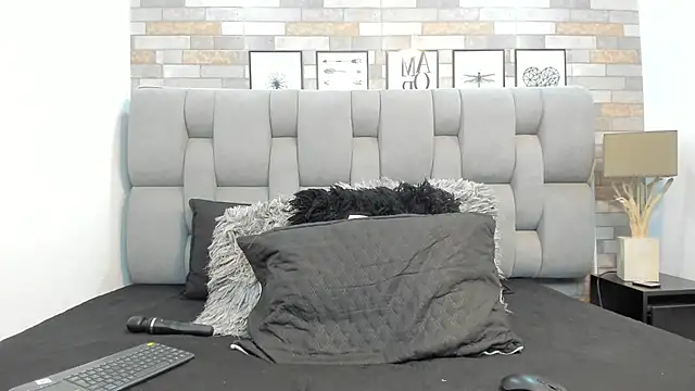 KariinaTaylor online show from January 13, 6:57 pm