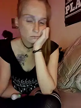 Snapshot of WendyX50 chatting on October 22, 7:13 pm WendyX50 online show from October 22, 7:13 pm