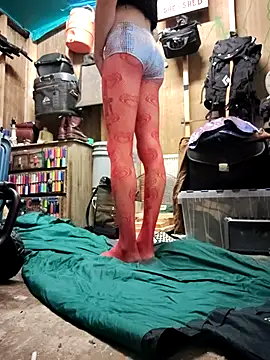 bentoverblonde online show from October 29, 2:36 am