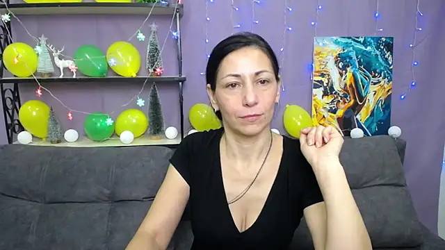 LiluGrants online show from January 12, 7:10 pm