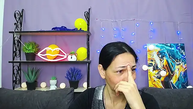 LiluGrants online show from January 23, 7:07 pm