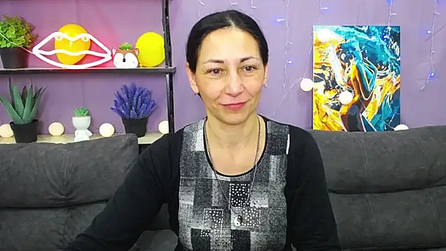LiluGrants online show from January 23, 10:11 pm