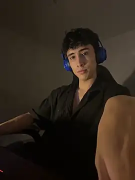 gojo satoru 18 online show from November 18, 3:56 am