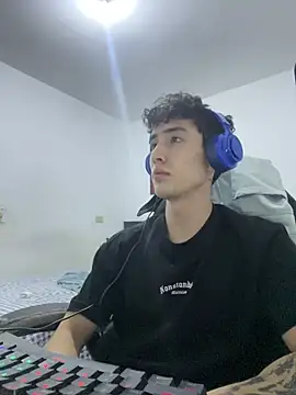 gojo satoru 18 online show from February 17, 2:30 am