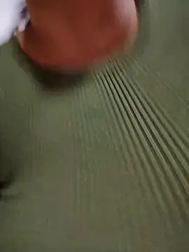 Snapshot of Horny-Mommy-Dirty chatting on October 25, 2:52 am Horny-Mommy-Dirty online show from October 25, 2:52 am