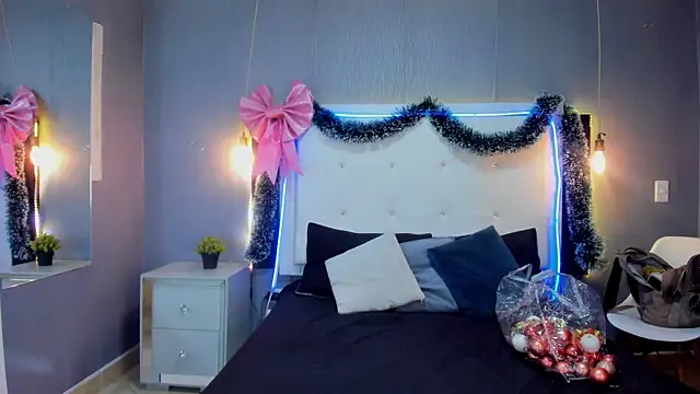 Clarigil online show from December 1, 9:20 pm