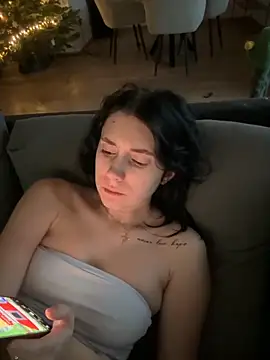 Lena Lang online show from November 29, 3:04 pm