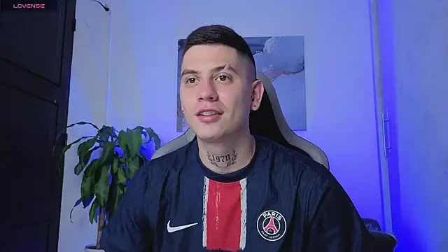 Yeiko Romero  online show from March 15, 4:13 pm