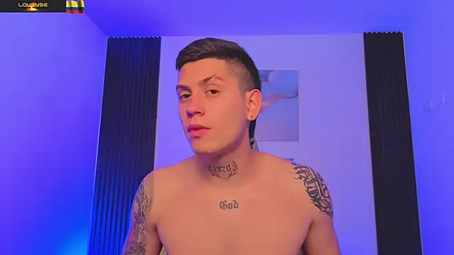 Yeiko Romero  online show from July 14, 5:18 pm