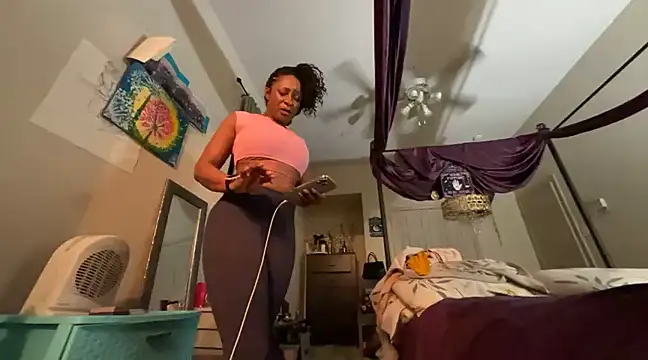 wynterheat online show from March 13, 6:37 am