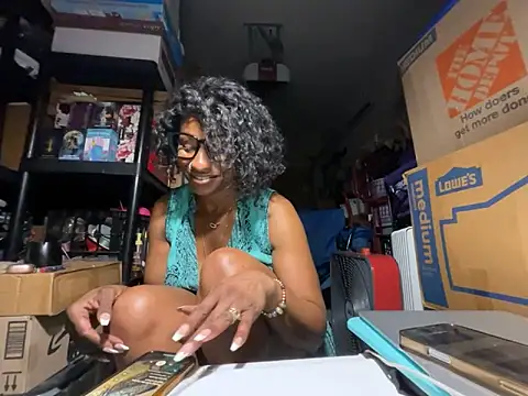 wynterheat online show from April 15, 6:31 am