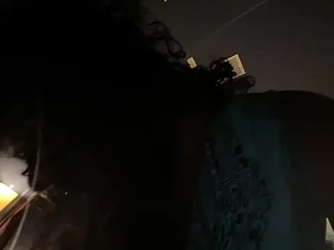 Snapshot of wynterheat chatting on July 10, 4:28 am wynterheat online show from July 10, 4:28 am