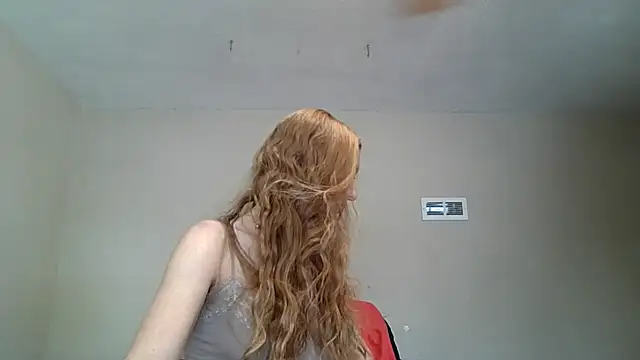 DMDutton online show from December 5, 7:10 pm