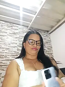 Snapshot of Sikiu_40 chatting on December 14, 3:18 am Sikiu 40 online show from December 14, 3:18 am