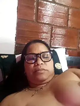 Snapshot of Sikiu_40 chatting on January 21, 8:30 am Sikiu 40 online show from January 21, 8:30 am