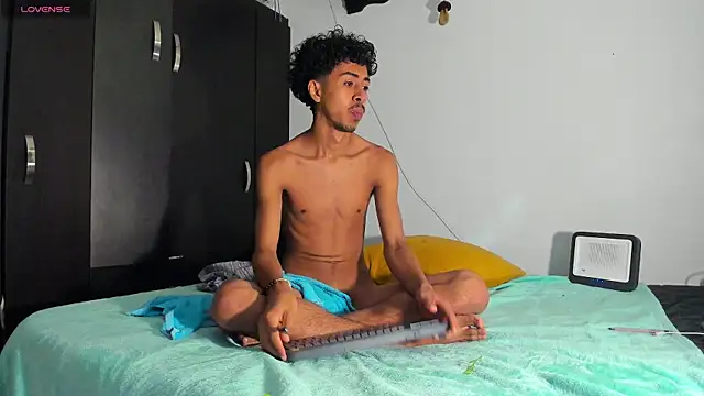 RyanRizzo online show from March 18, 1:31 pm