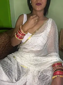 Snapshot of PUNAM_BABY1 chatting on April 25, 6:27 pm PUNAM BABY1 online show from April 25, 6:27 pm