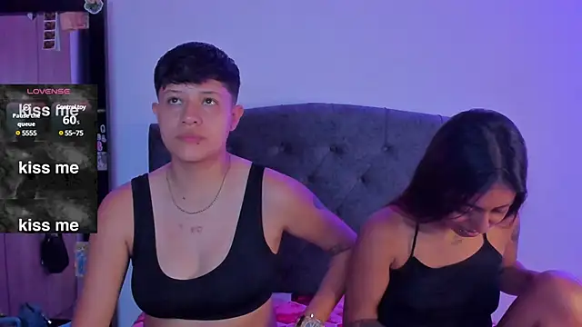 violet casper  online show from March 7, 9:38 pm