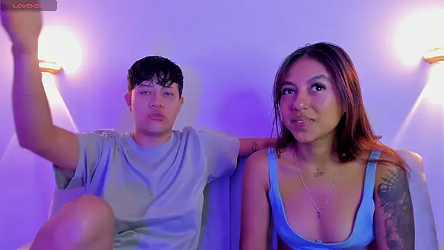 violet casper  online show from October 20, 4:35 am