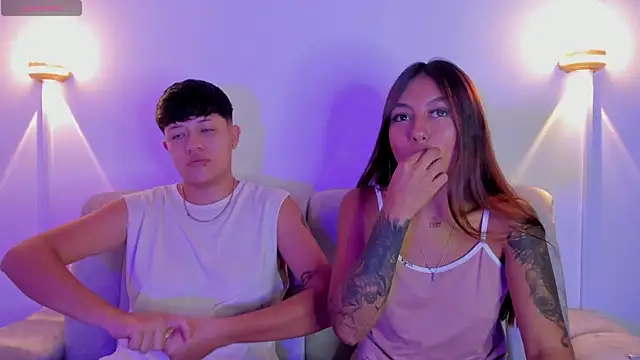 violet casper  online show from October 25, 4:31 am