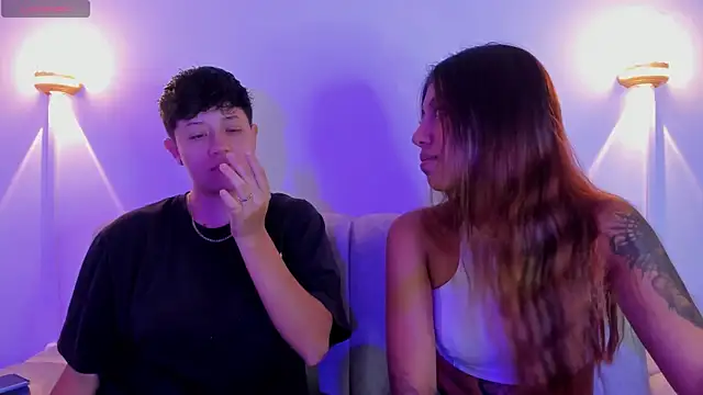 violet casper  online show from November 10, 7:07 am