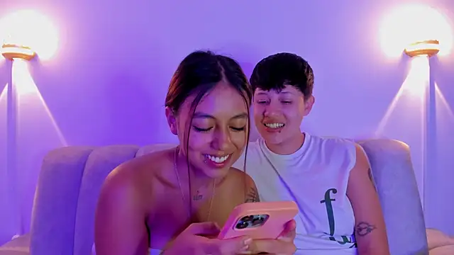 violet casper  online show from November 17, 6:52 am